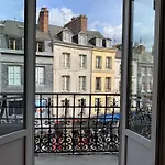 Romeo Ou Juliette 住宿加早餐酒店 翁弗勒尔