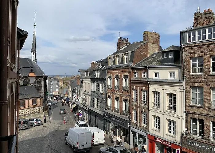 Romeo Ou Juliette Готель типу 